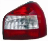 HECKLEUCHTE AUDI A3 00-03 /L/ TYC